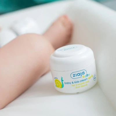 Kép 3/5 - ZIAJA Baba és gyermek fényvédő krém 3 hónapos kortól SPF6 50 ml