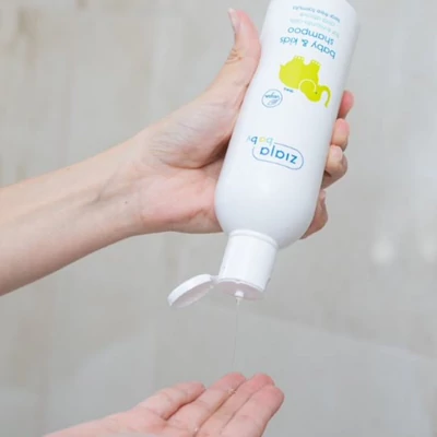 Kép 2/3 - ZIAJA Baba és gyermek sampon 6 hónapos kortól 270 ml