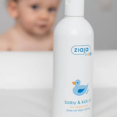 Kép 4/5 - ZIAJA Baba és gyermek testápoló olaj újszökött kortól 270 ml