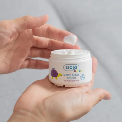 Kép 2/5 - ZIAJA Baba és gyermek ápoló krém újszülött kortól 50 ml